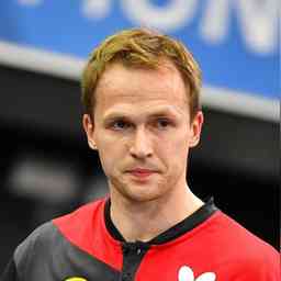 战术调整常 战术调整常